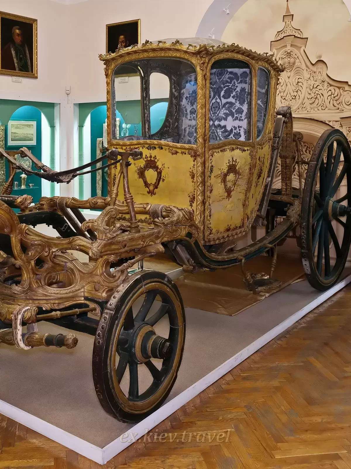 Excursions en Ukraine dans la ville de Kiev - Calèche du Métropolite de Kiev